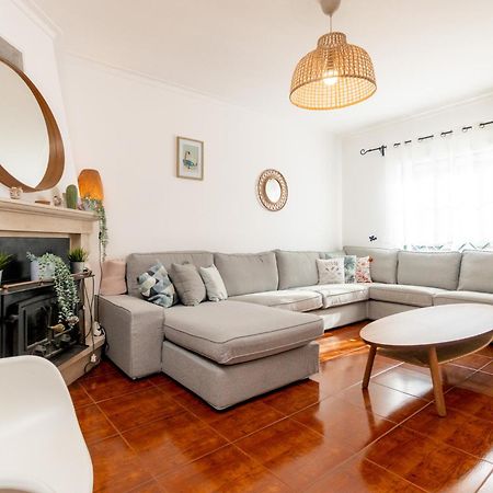 Villa Baleal Happiness Surf House Ferrel  Esterno foto