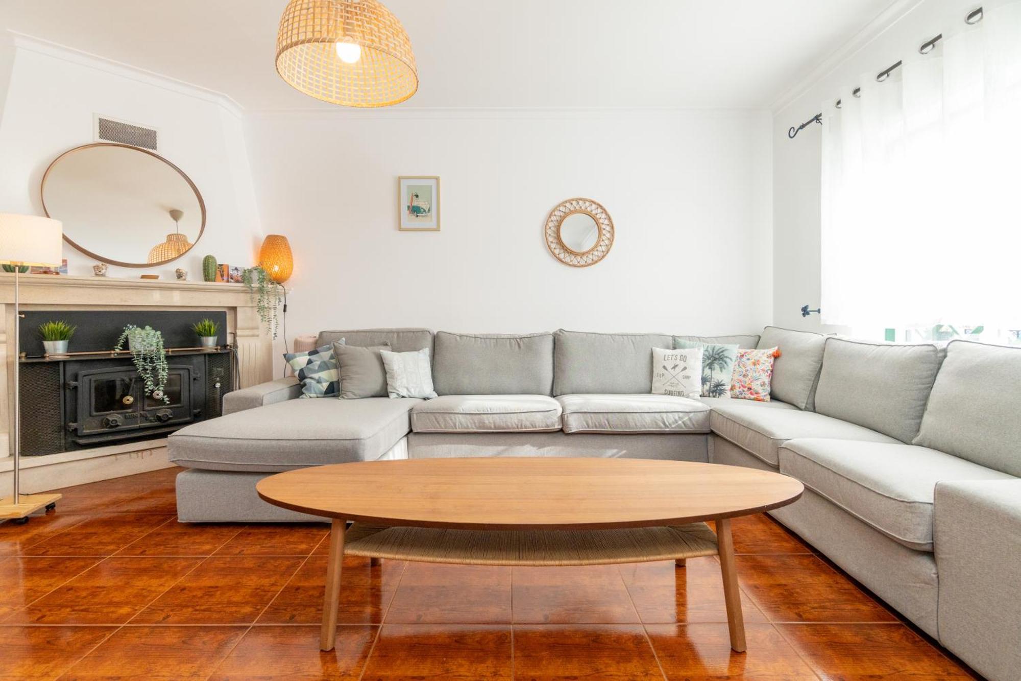 Villa Baleal Happiness Surf House Ferrel  Esterno foto